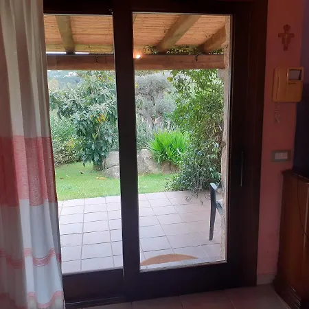 Stazzzu Solianu Apartament *